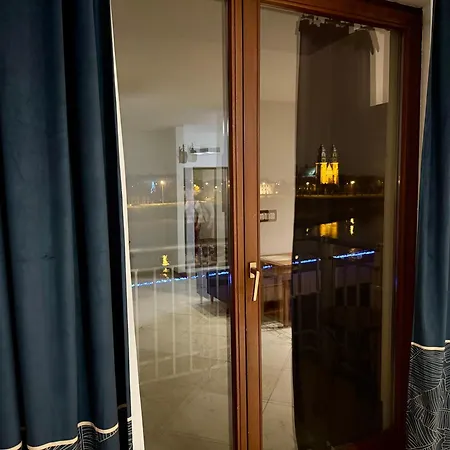 Viev Varta Z Balkonem - Free Parking By Friendly Apartment *