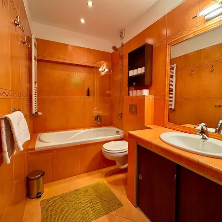 Viev Varta Z Balkonem - Free Parking By Friendly Apartment *